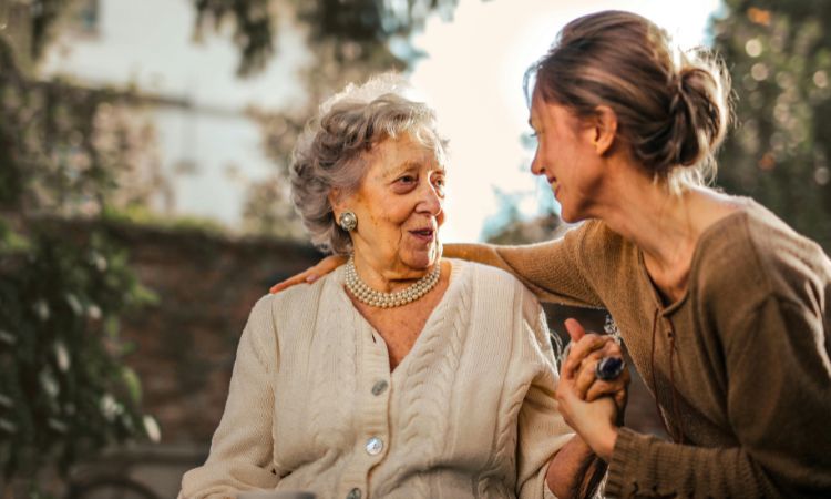Envejecimiento activo: ejemplos, definición y cómo fomentarlo